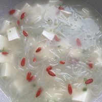 #流感季飲食攻略#白蘿蔔豆腐湯的做法圖解6